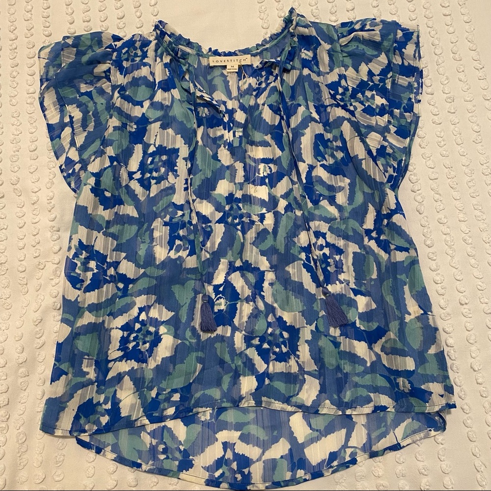 NWT - Lovestich short sleeve blouse, blue pattern